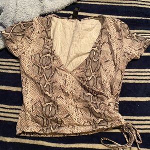 Forever 21 snake skin pattern crop top